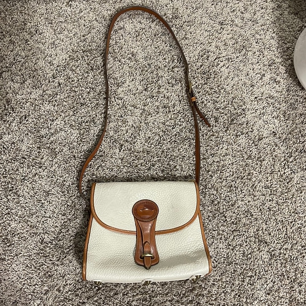 (SOLD) Vintage Dooney & Bourke Crossbody - Picture 1 of 11